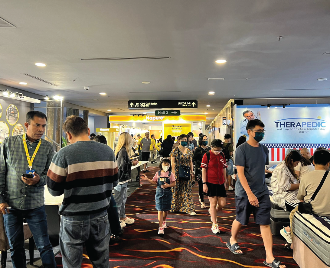 Crowded Malaysia Home Show Exhibition Hall SPCC Arena